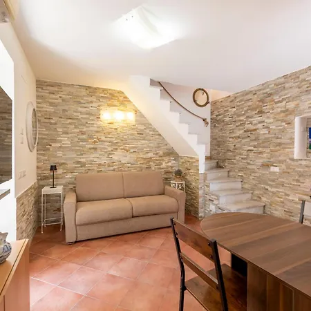 Iflat La Casetta Di Nervi * ג'נובה